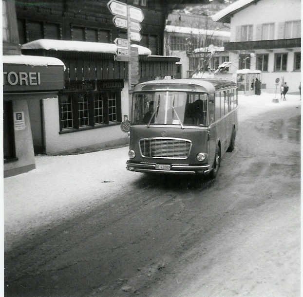 (8-06) - Aus dem Archiv: AFA Adelboden - Nr.14/BE 43'089 - FBW/Gangloff im M�rz 1988 in Adelboden, Dorfstrasse