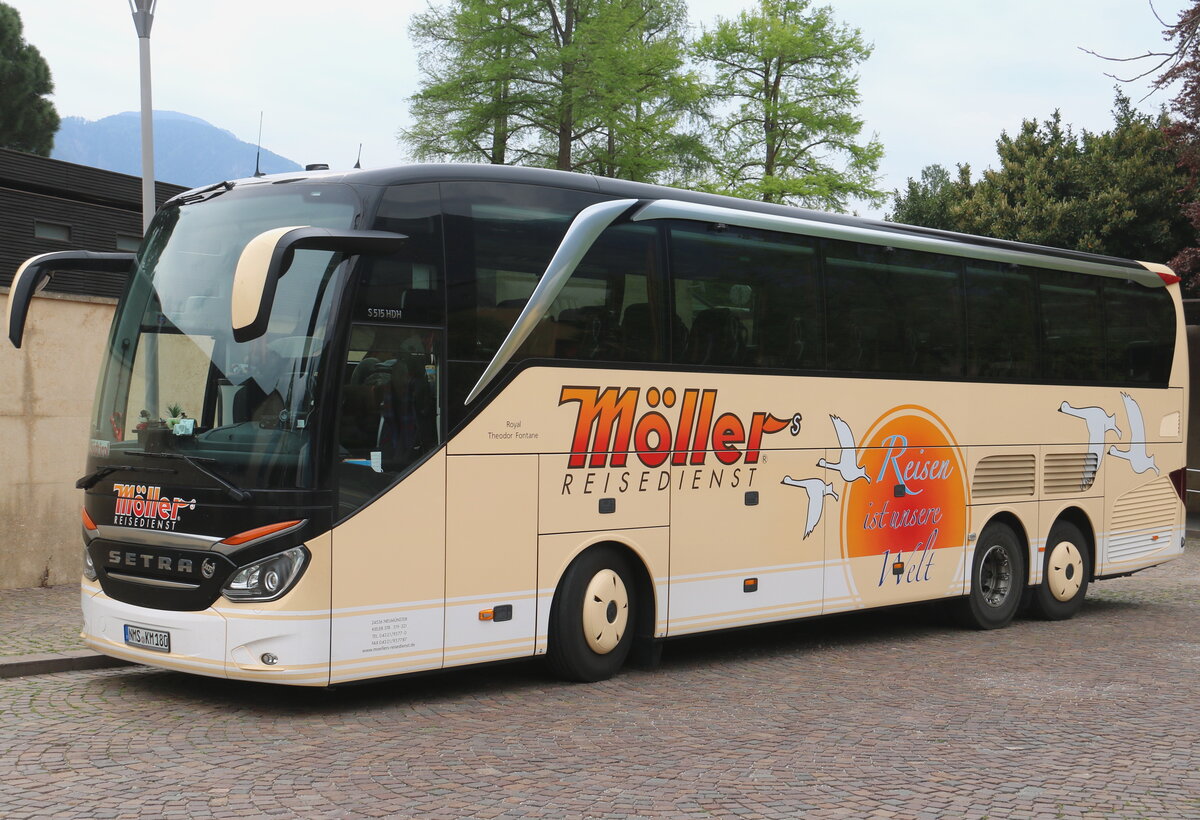 Aus Deutschland: M�ller, Neum�nster - NMS-KM 180 - Setra S 515 HDH am 15. April 2024 in Meran (Aufnahme: Martin Beyer) 