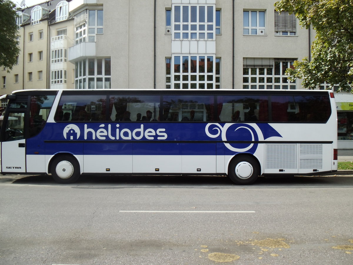 Aus Frankreich: H�liades, Aix-en-Provence - Setra S 315 HD am 27. September 2014 in M�nchen (Aufnahme: Martin Beyer)