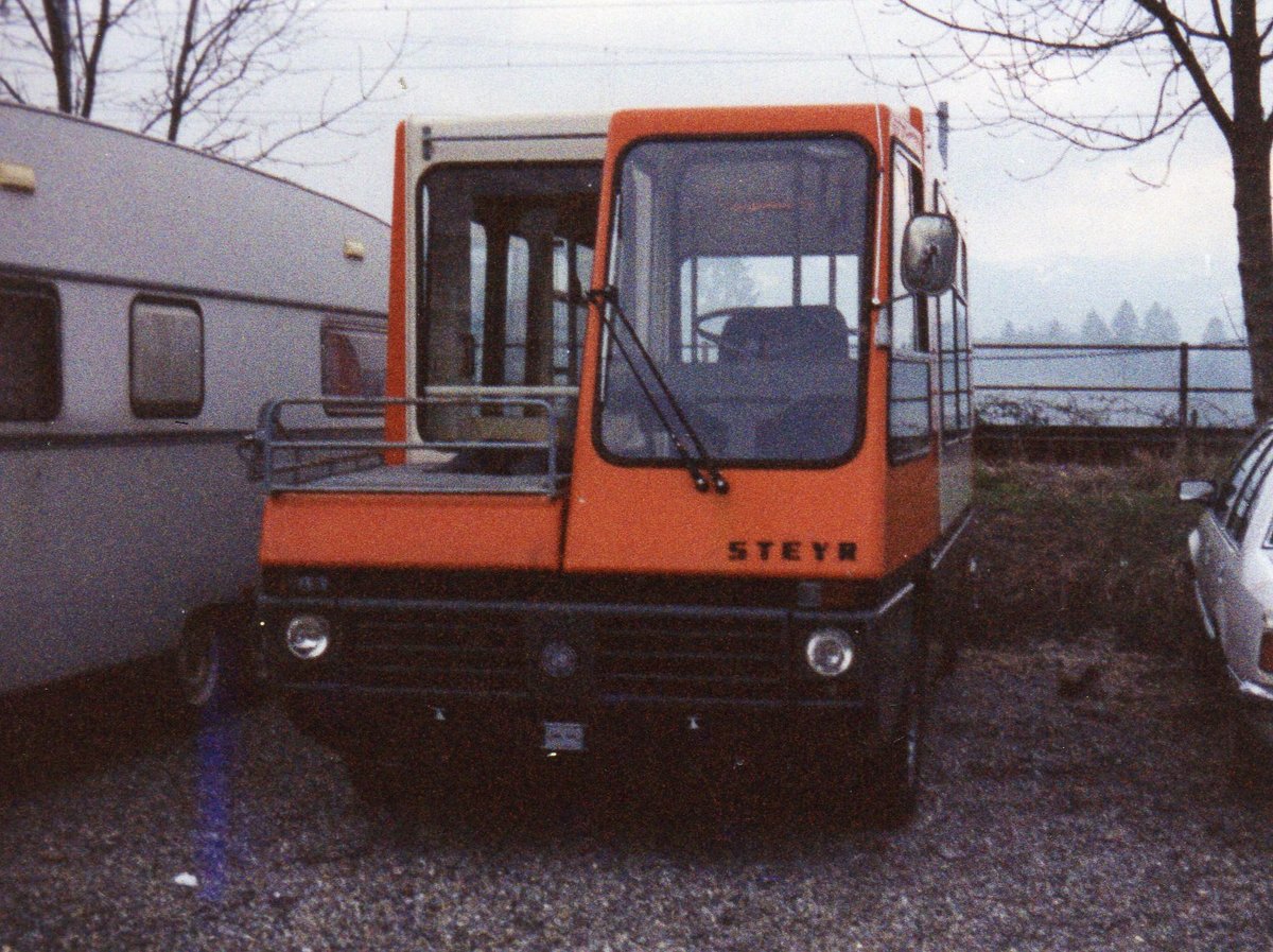 (I 01) - Aus dem Archiv: AFA Adelboden - Nr. 10 - Steyr im M�rz 1988 in Steffisburg