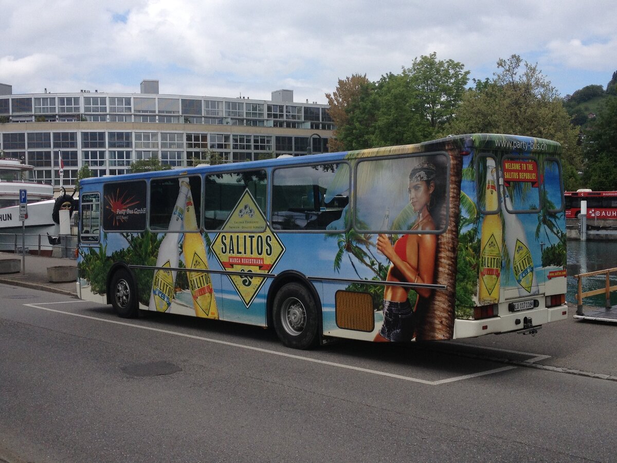 (L 13.5 a) - Party-Bus, Ruswil - LU 117'116 - Saurer/R&J am 24. Mai 2013 bei der Schiffl�ndte Thun
