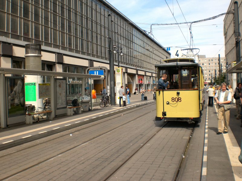 Blick zum Bw 808 am S-Bhf Alexanderplatz, Berlin Juli 2009
