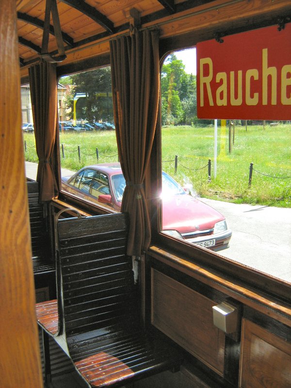 Im Beiwagen 808 bei einer Themenfahrt 2007. Fr�her war das Rauchen noch erlaubt.
