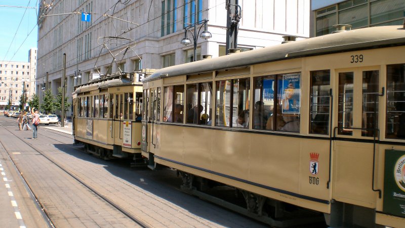 T24/B24-Zug am Alexanderplatz, 14.6.2009