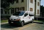 (071'332) - Arm�e du Salut, St-Aubin - NE 8336 - Renault am 3.