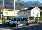 (256'525) - Stiftung R�timattli, Sachseln - OW 1900 - Renault am 28.