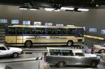 (283'012) - Colonia Reisen, H�rth - Mercedes am 11.