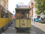 Tw 10 von vorn in der Schleife der Linie M13 (Warschauer Strasse), Berlin Juli 2009