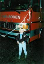 (002'122) - Aus dem Archiv: AFA Adelboden - Nr. 10/BE 26'701 - Setra (ex Fr�hlich, Z�rich) am 21. November 1987 in H�fen, Restaurant Hohlinden (Teilaufnahme)