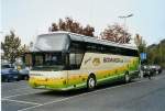 (090'410) - Sommer, Gr�nen - BE 26'938 - Neoplan am 28.