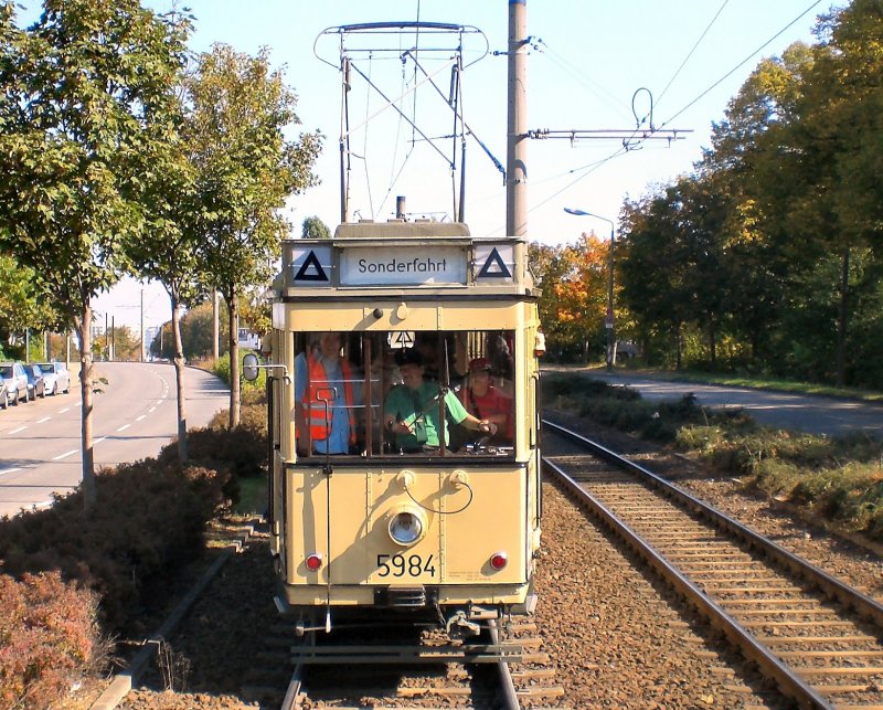 Tw 5984 unterwegs in Berlin 2007


http://altebahnen.startbilder.de/bilder/thumbs/tn_2911.jpg